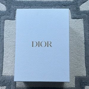 Dior White Box
